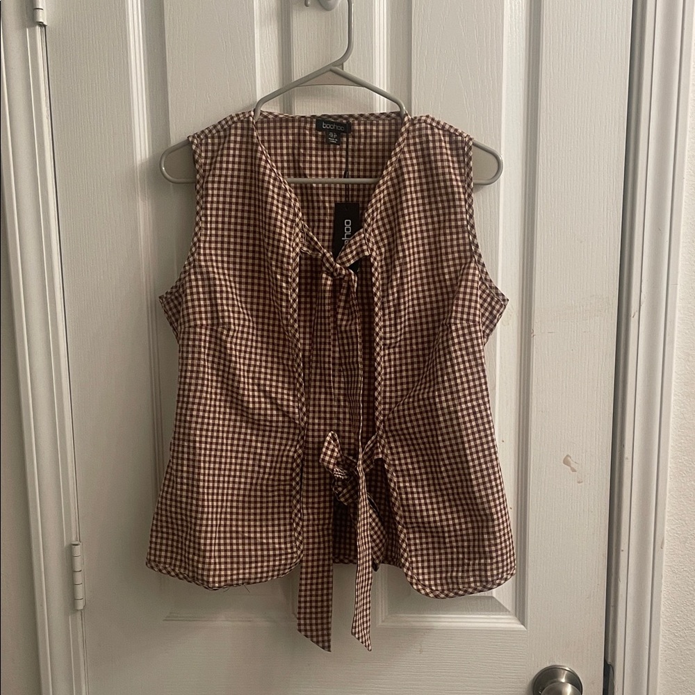 Boohoo Brown Gingham Tie-Front Sleeveless Camisole